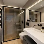 Vacatella - Les Pins Ensoleilles, Contemporain Avec Balcon Et Apercu * Sainte-Maxime